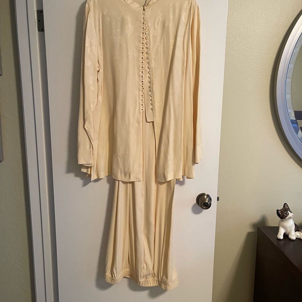 Coldwater Creek Cream Lounge Set